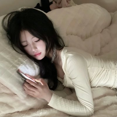 坡道上的红屋顶